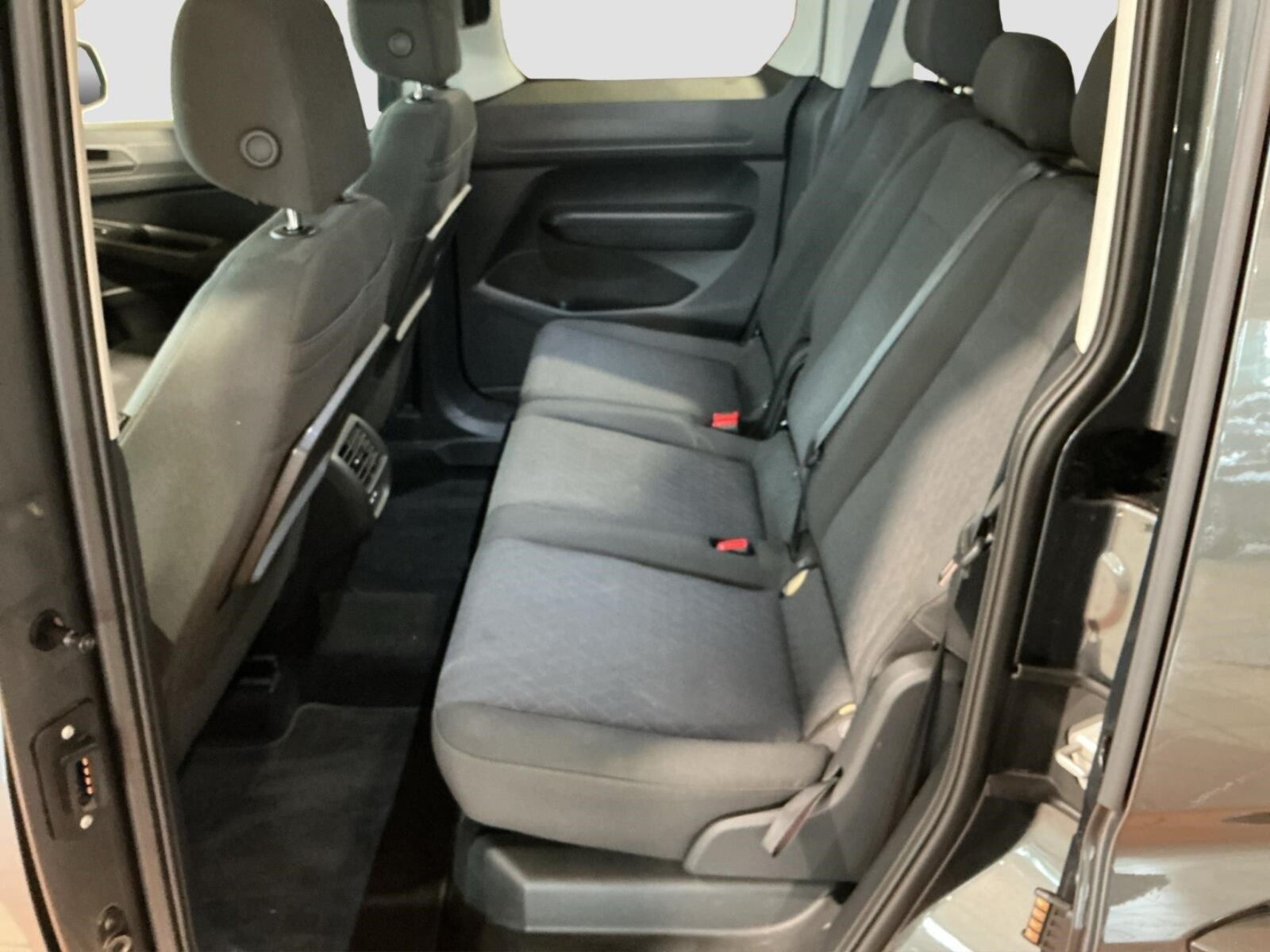 Volkswagen Caddy – Bild 11