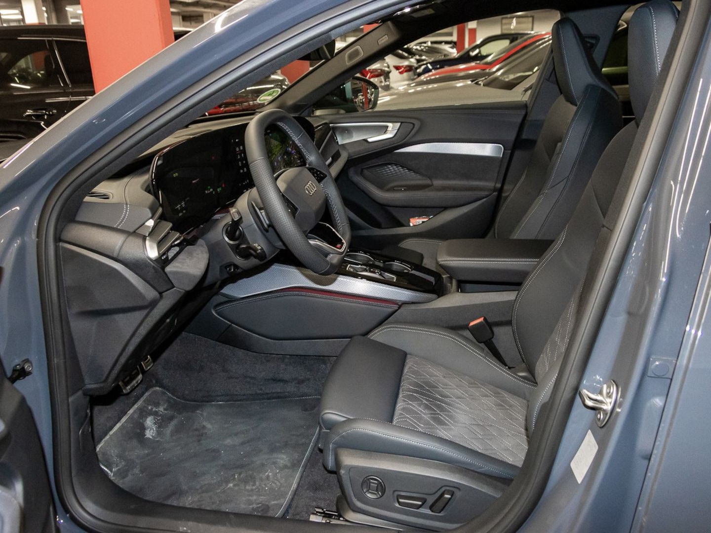 Bild über Audi A5 Avant e-hybrid e-hybrid quattro 270 kW S tronic - für weitere Informationen kontaktieren Sie den Audi Partner