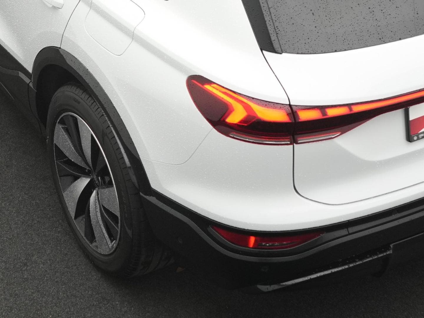 Bild über Audi Q6 SUV e-tron e-tron performance - für weitere Informationen kontaktieren Sie den Audi Partner