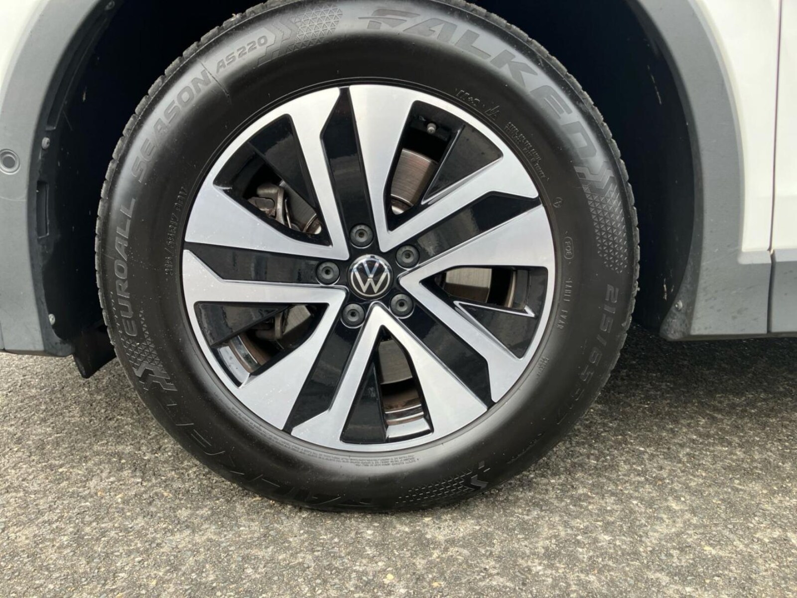 Volkswagen Tiguan – Bild 9