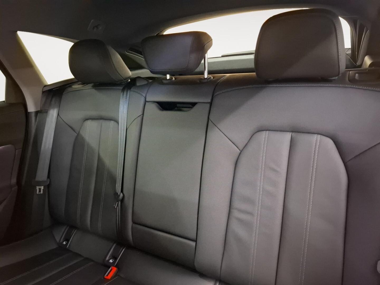 Bild über Audi A5 Avant TDI 150 kW S tronic - für weitere Informationen kontaktieren Sie den Audi Partner