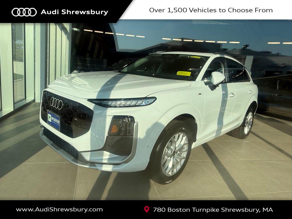 2026 Audi Q3 S line quattro's photo