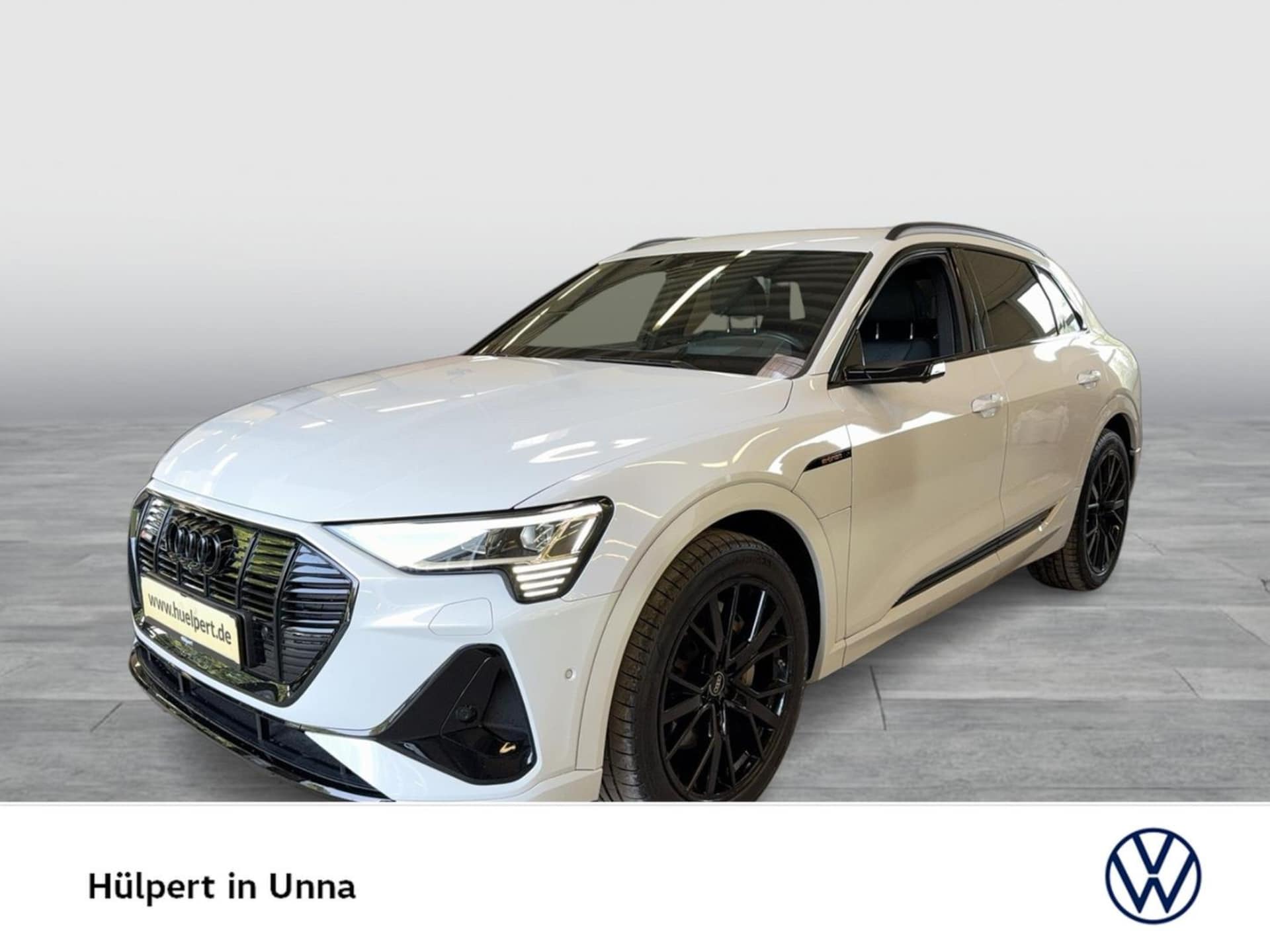Audi e-tron S line