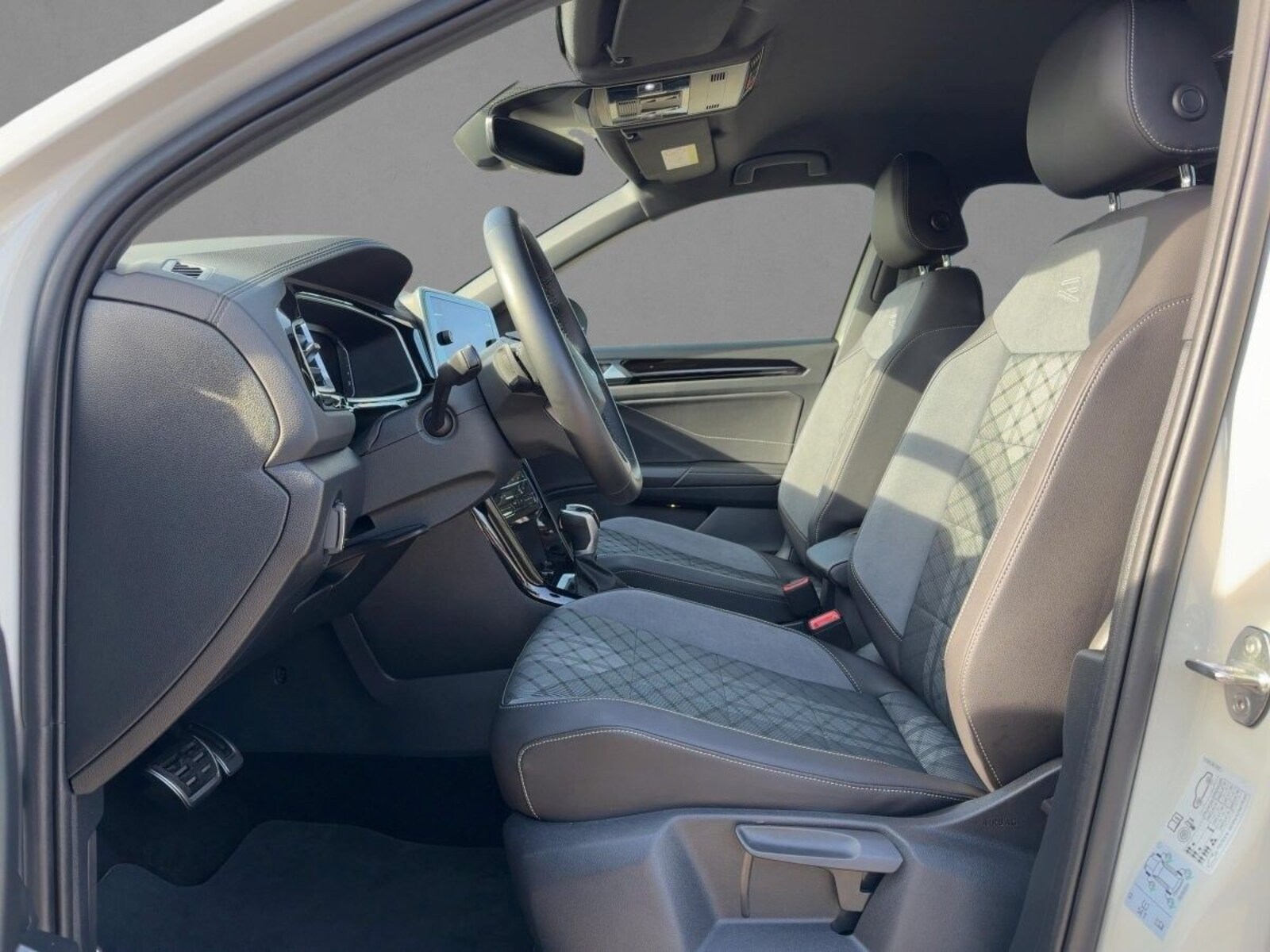 Volkswagen T-Roc – Bild 10