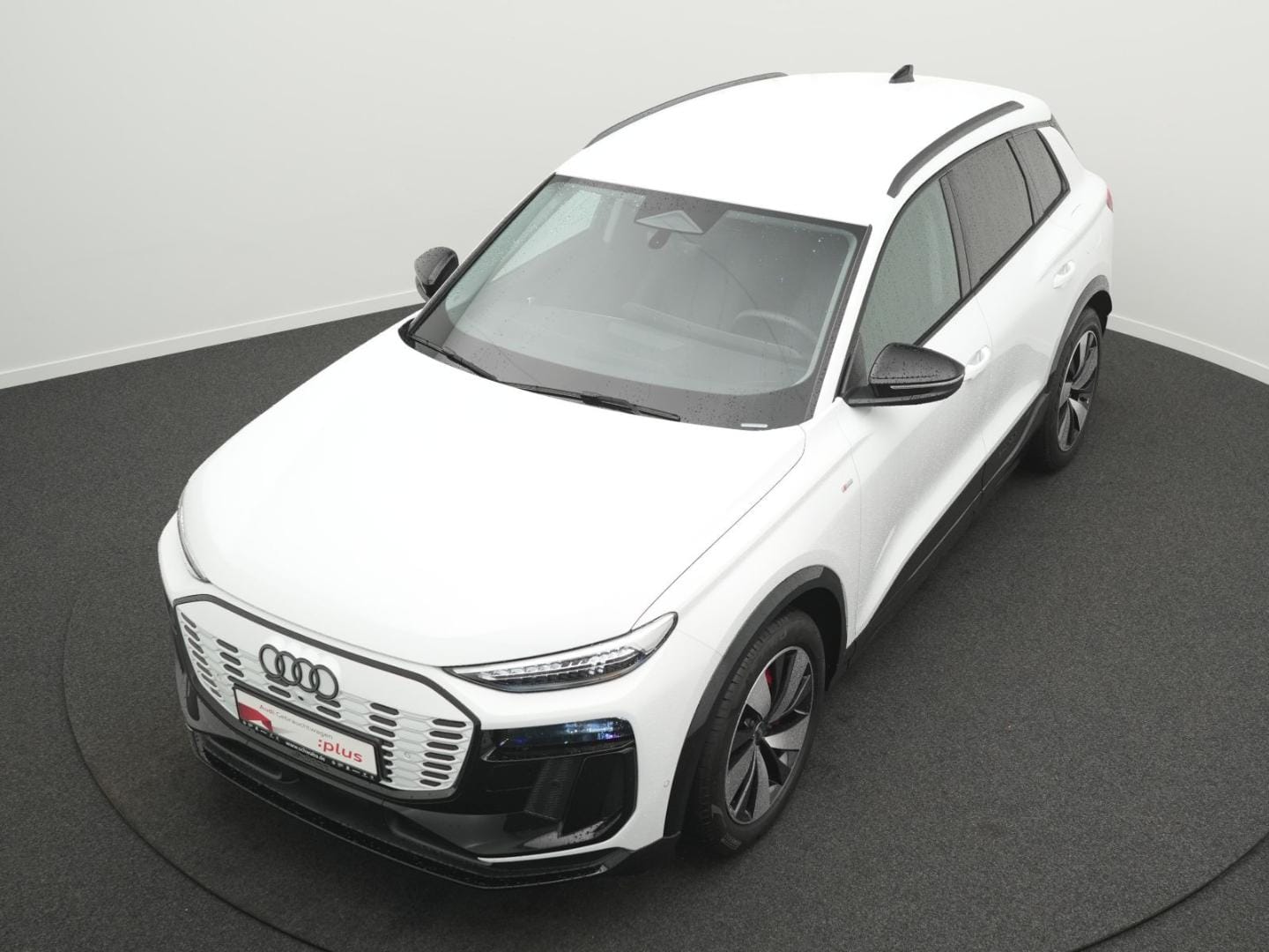 Bild über Audi Q6 SUV e-tron e-tron performance - für weitere Informationen kontaktieren Sie den Audi Partner