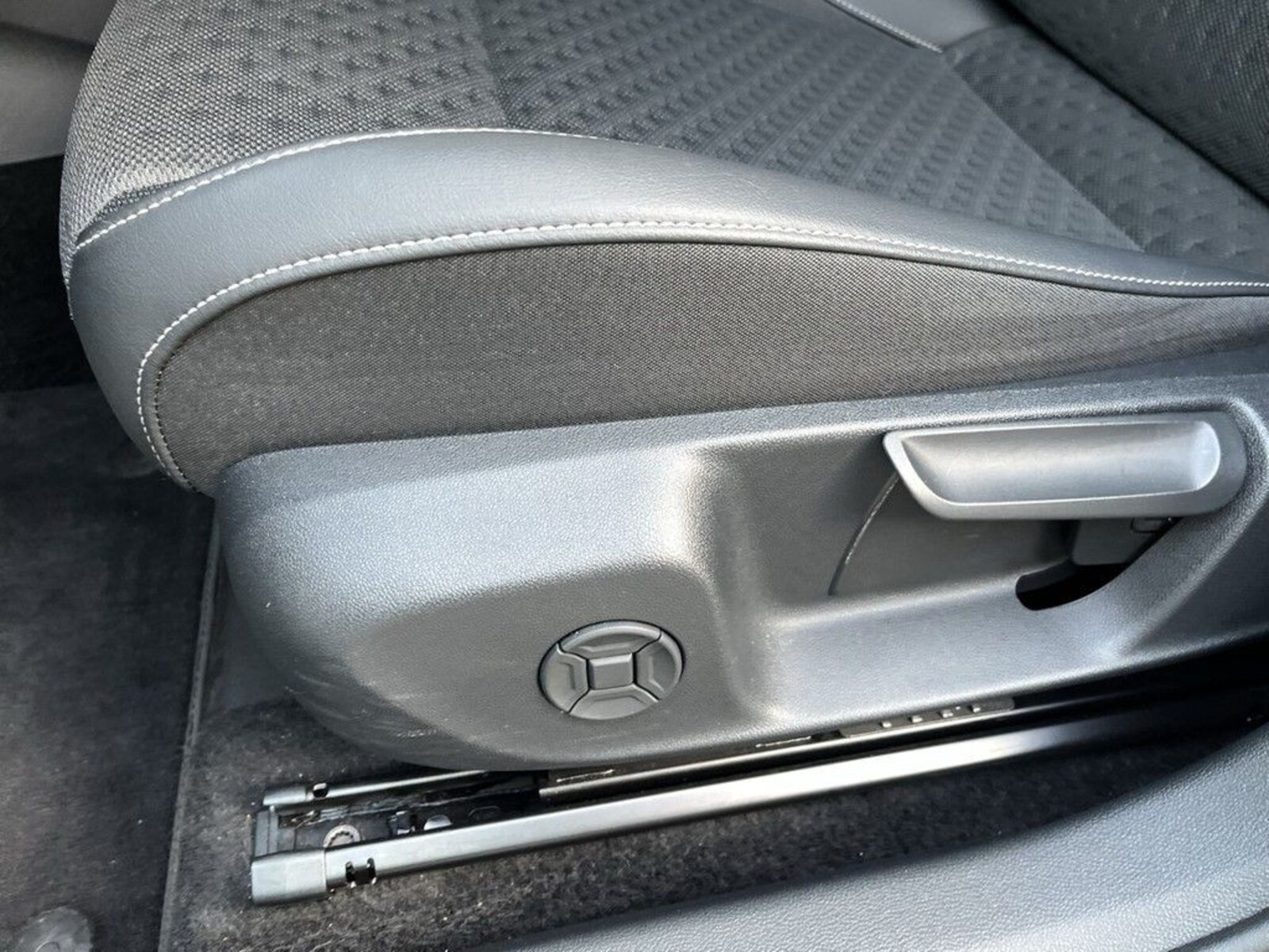Volkswagen T-Roc – Bild 23