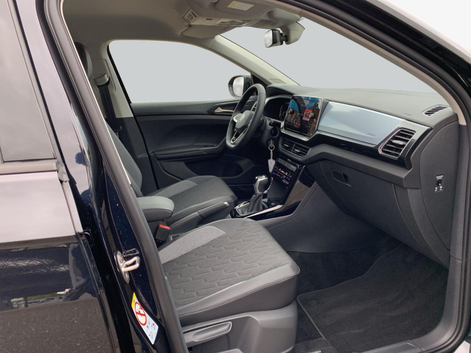 Volkswagen T-Cross – Bild 12