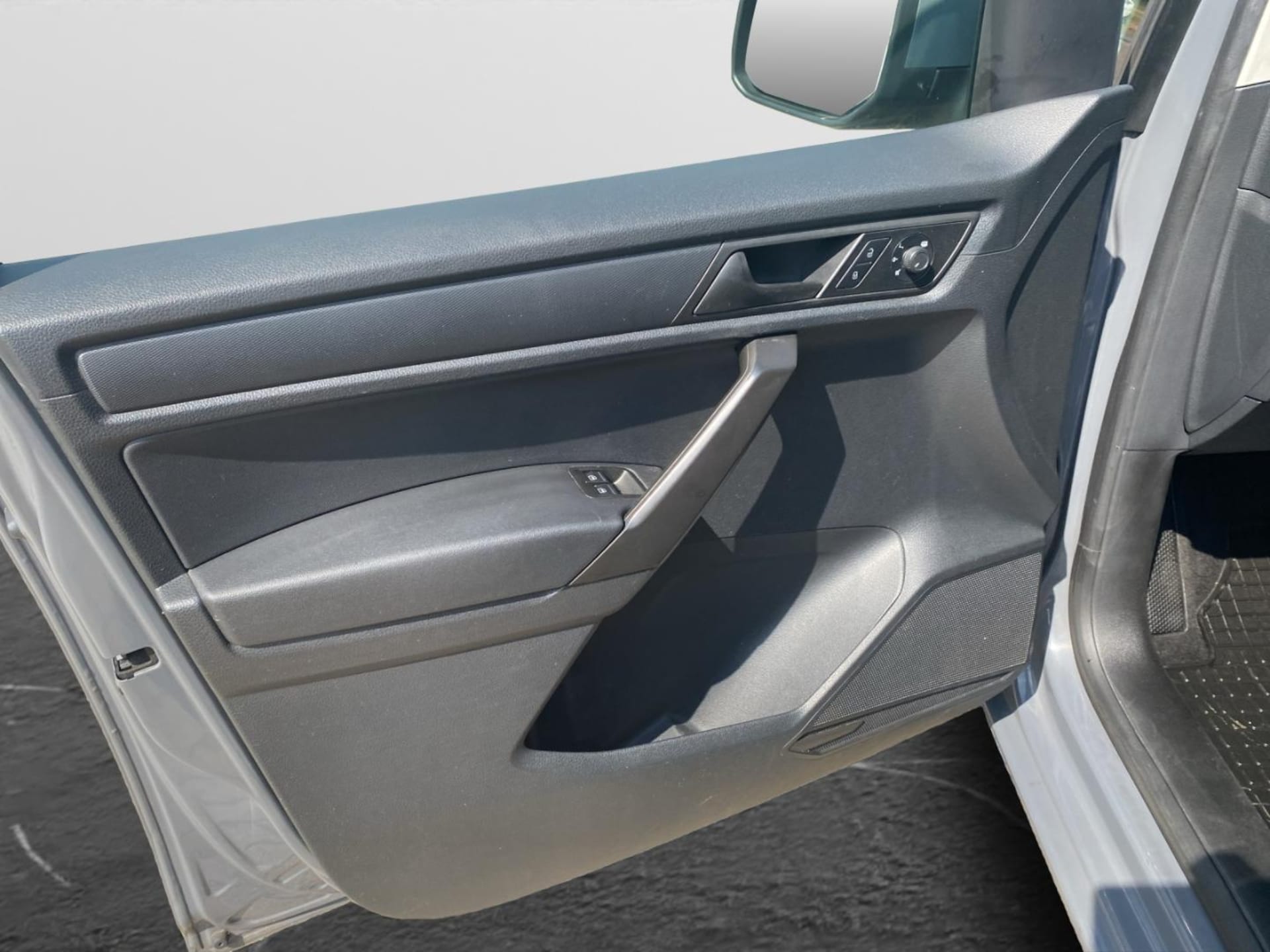 Volkswagen Caddy Maxi Kasten Basis-Modell