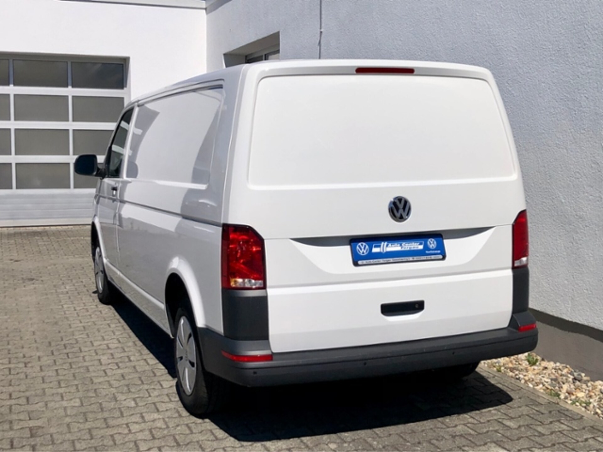 Volkswagen T6.1 Transporter Kasten langer Radstand