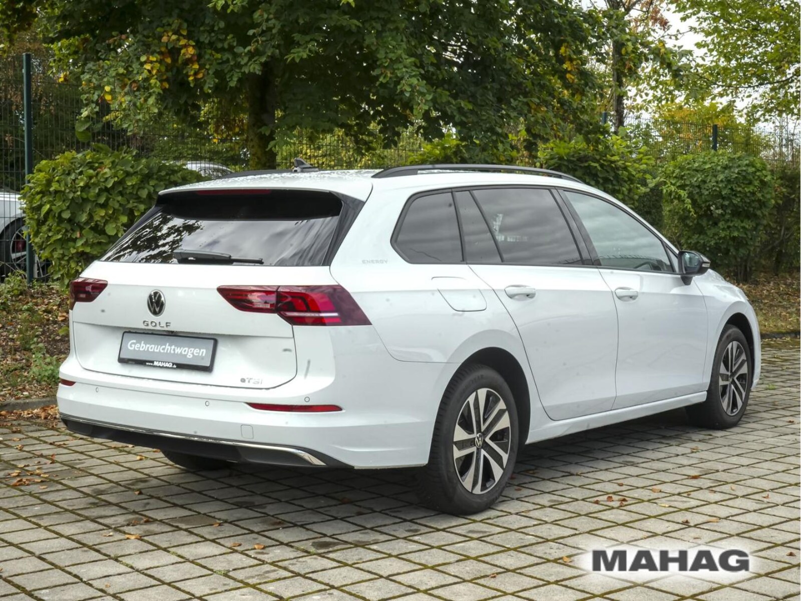 Volkswagen Golf Variant – Bild 6