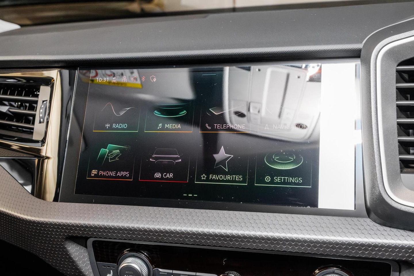 Image about Audi A1 Sportback S line 40 TFSI S tronic