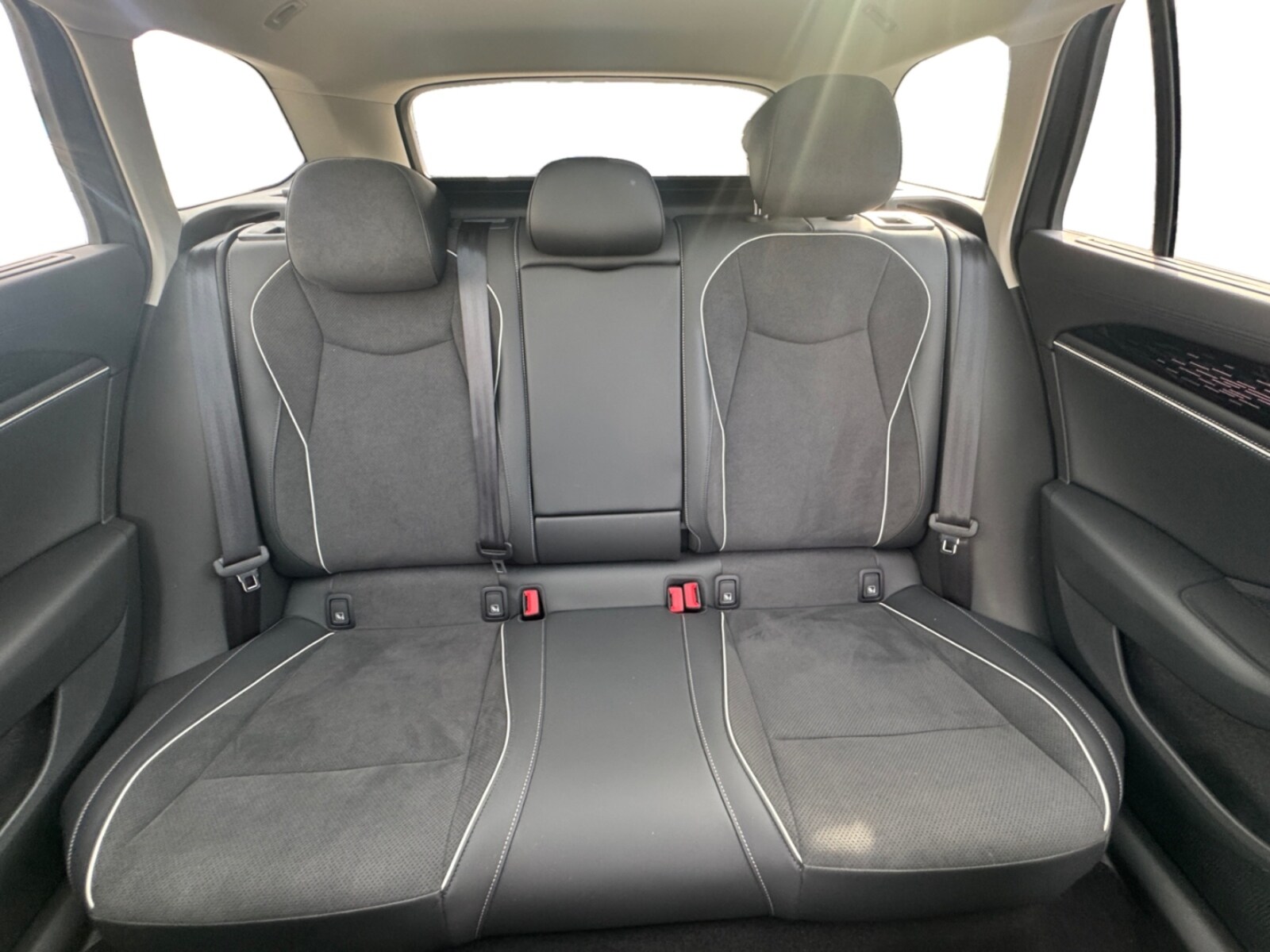 Volkswagen Passat – Bild 13