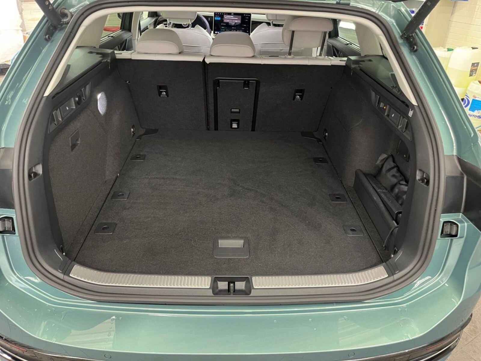 Volkswagen Passat – Bild 6
