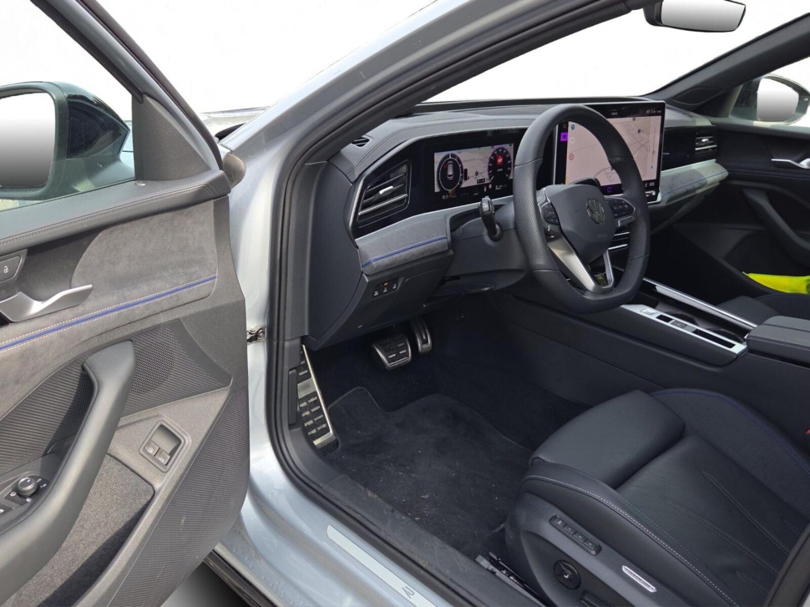 Volkswagen Passat – Bild 16