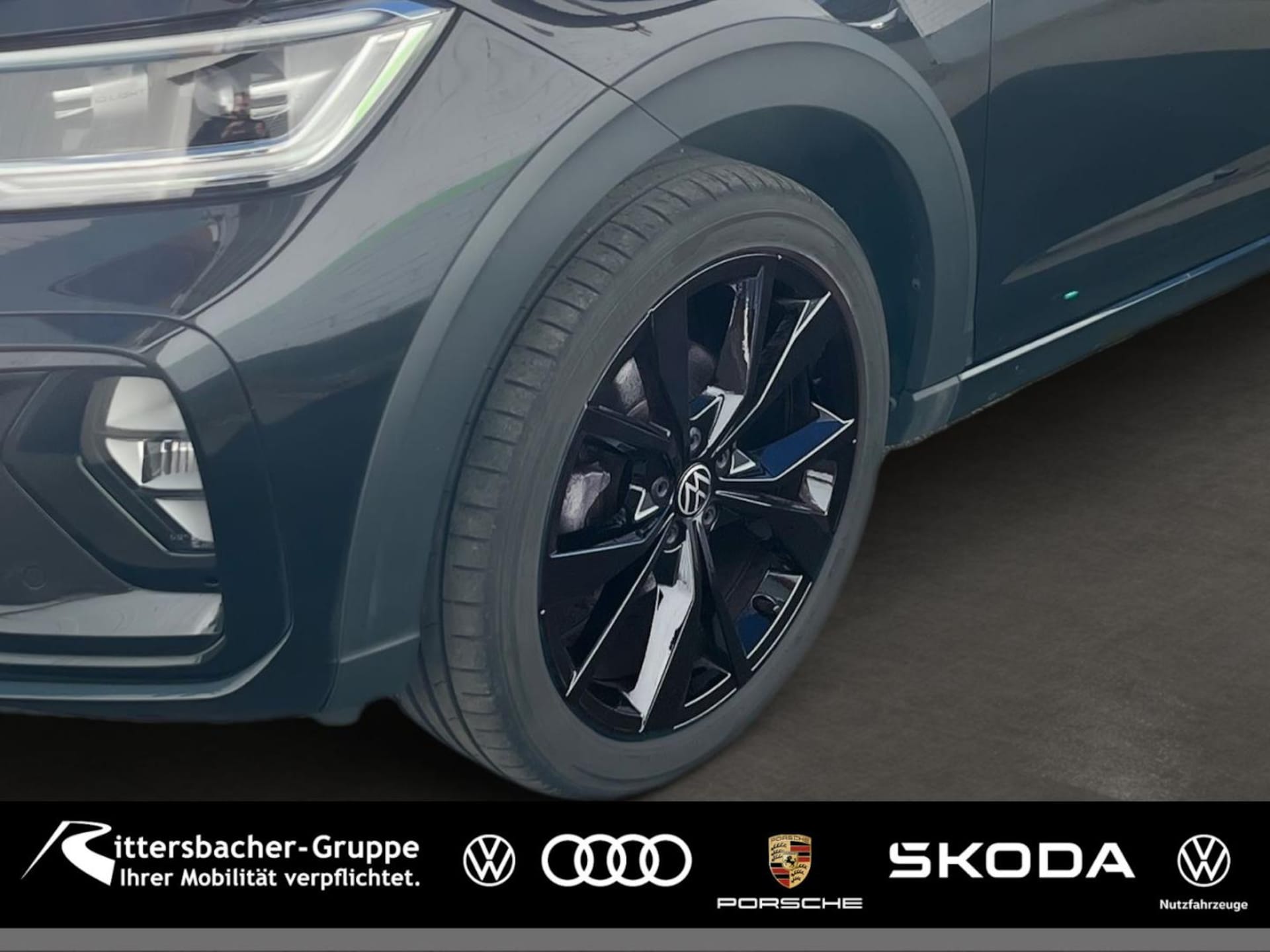 Volkswagen Taigo — Volkswagen Taigo Taigo R-Line 1,5 TSI DSG BlackStyle Navi AHK RFK IQ.Drive