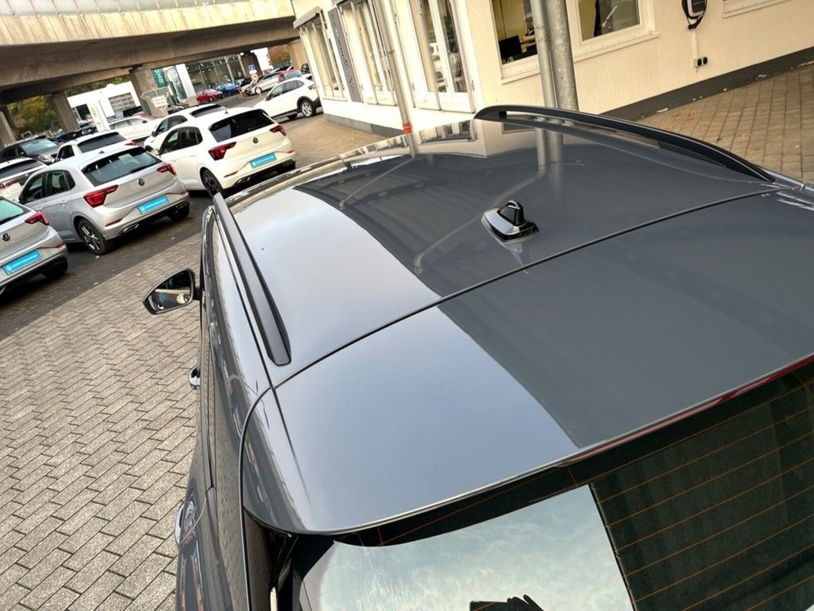 Volkswagen Tiguan – Bild 15