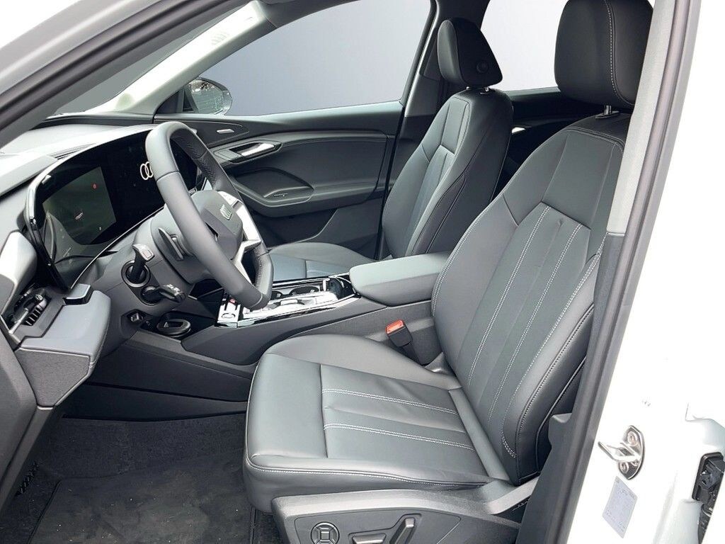 Image about Audi Q6 SUV e-tron e-tron performance