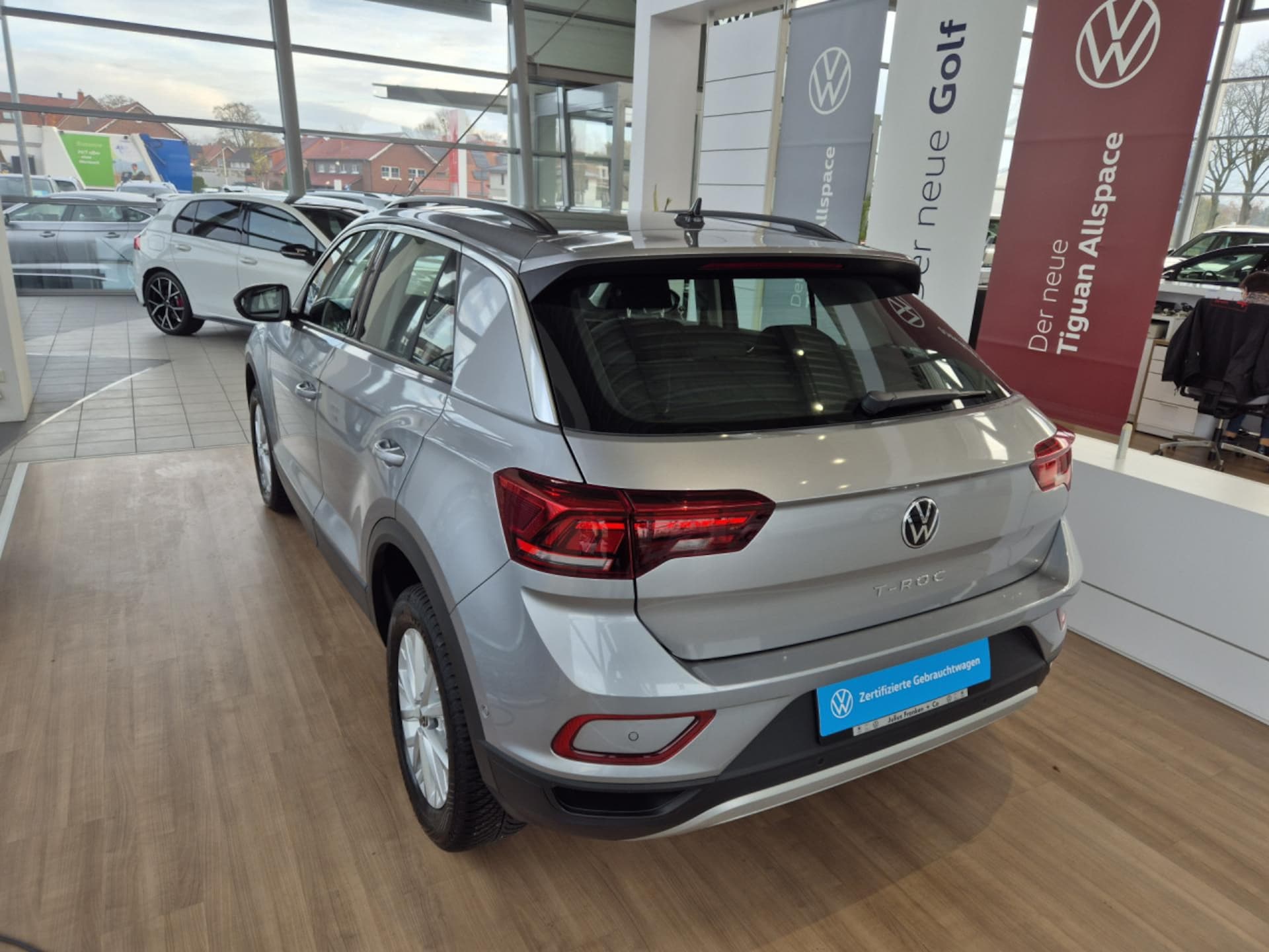 Volkswagen T-Roc Life