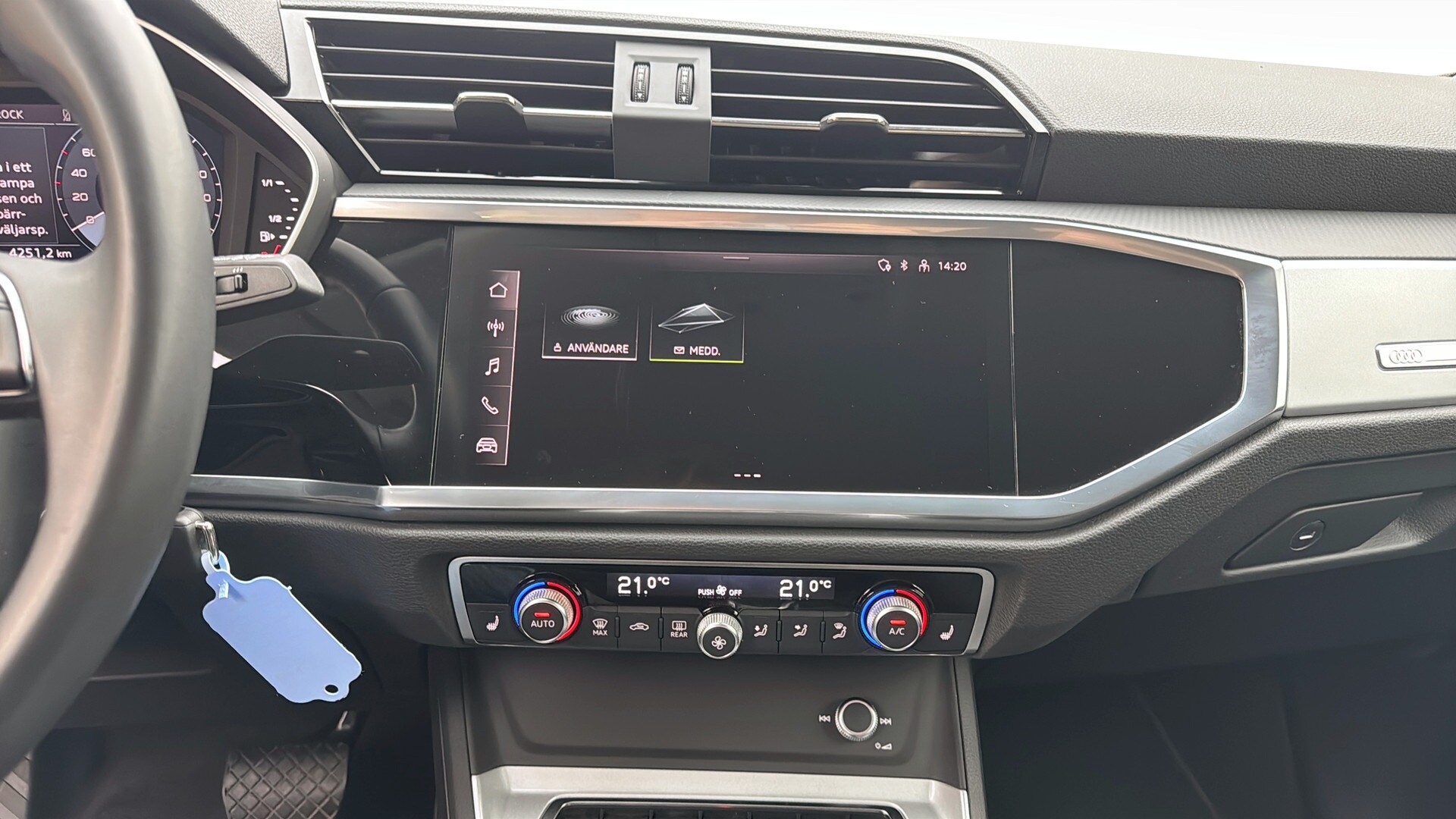 Bild som visar&nbsp;Audi Q3&nbsp;Q3 35 TFSI Proline advanced 150 hk S tronic - för mer information kontakta din Audi Partner