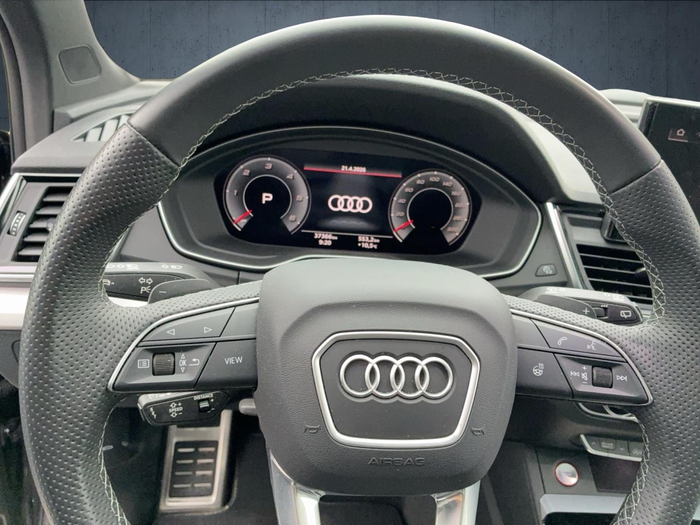 Bild über Audi SQ5 TDI tiptronic - für weitere Informationen kontaktieren Sie den Audi Partner