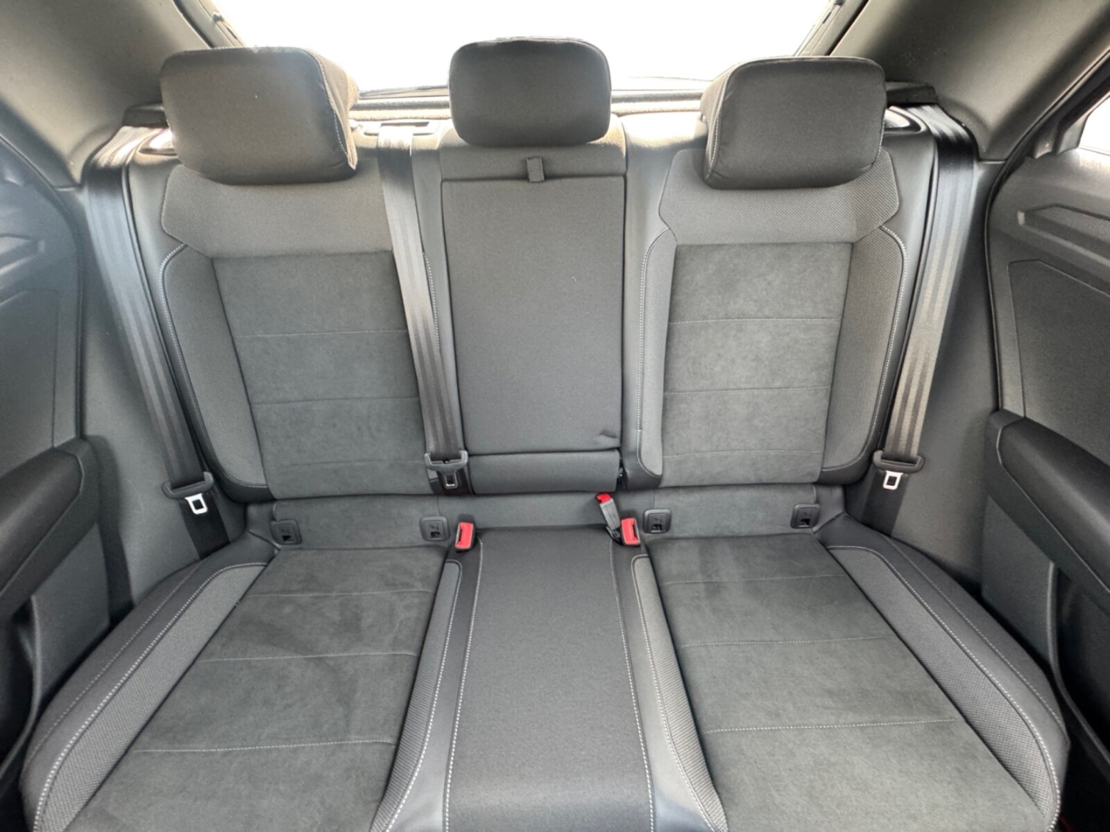 Volkswagen T-Roc – Bild 13