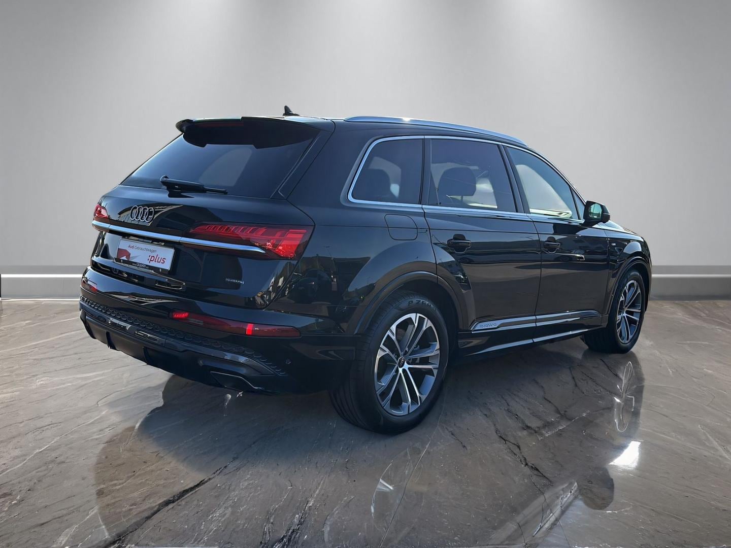 Bild über Audi Q7 SUV TDI quattro 210 kW tiptronic - für weitere Informationen kontaktieren Sie den Audi Partner