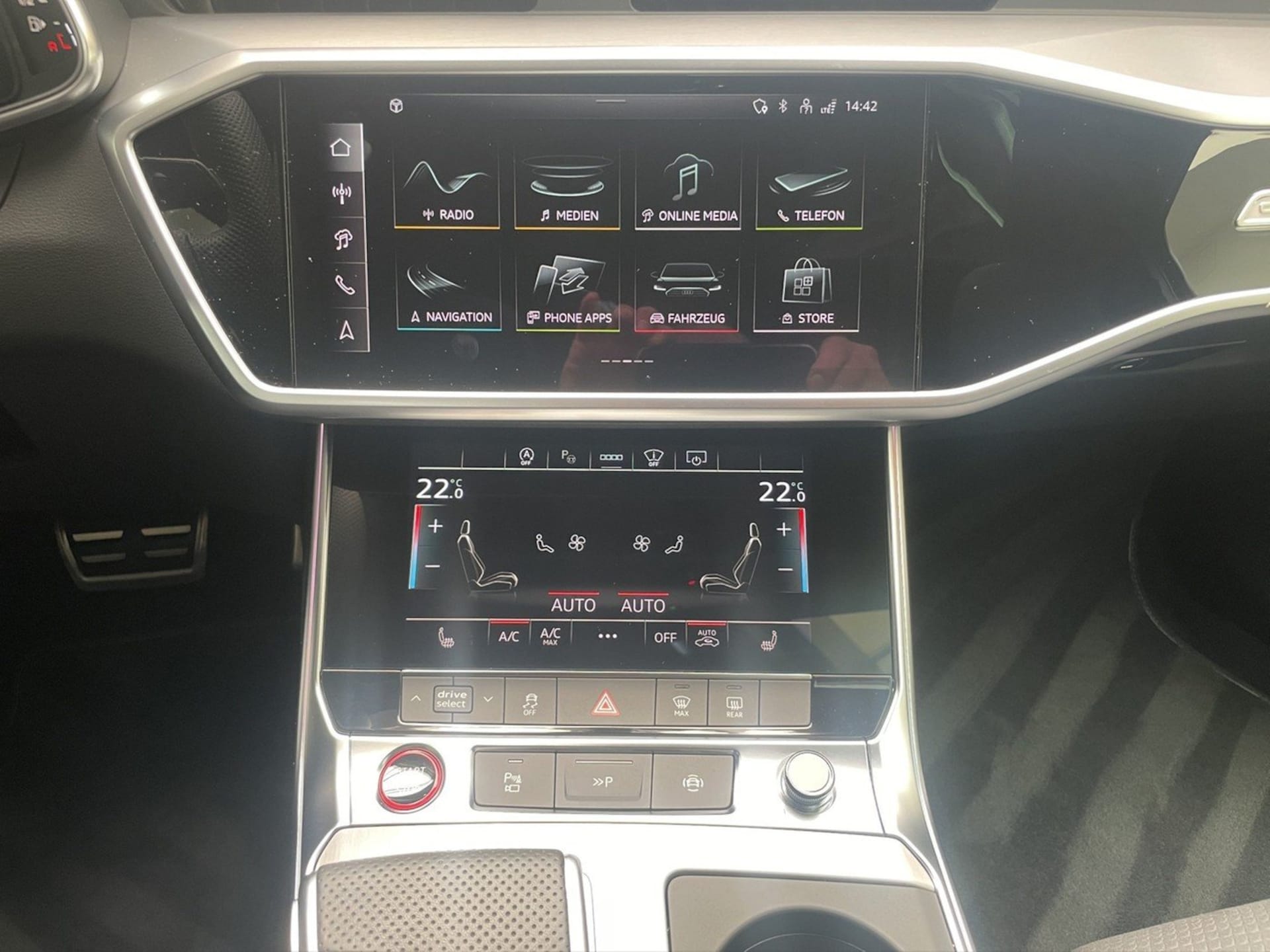 Audi S6 Avant
