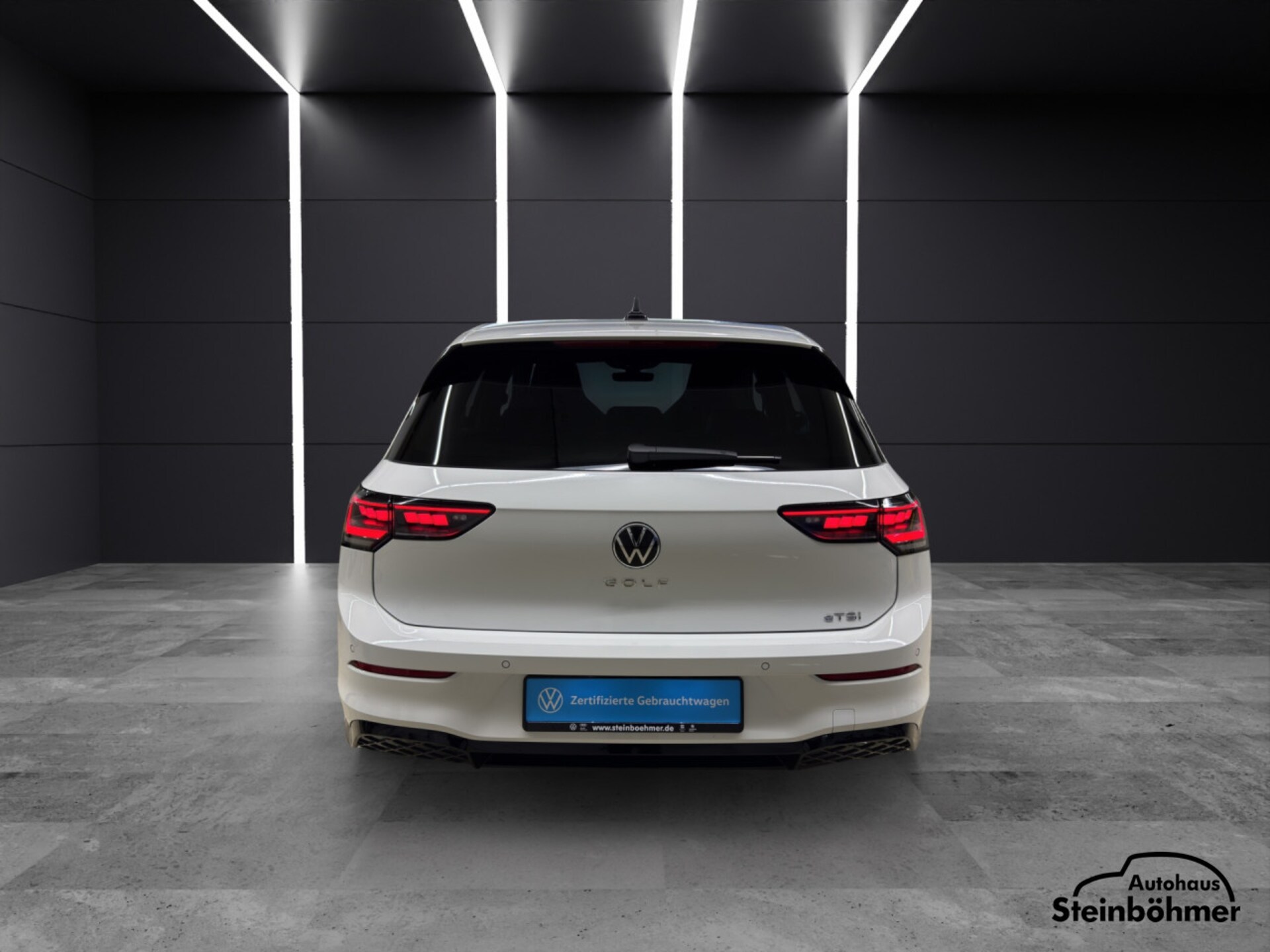 Volkswagen Golf R-Line