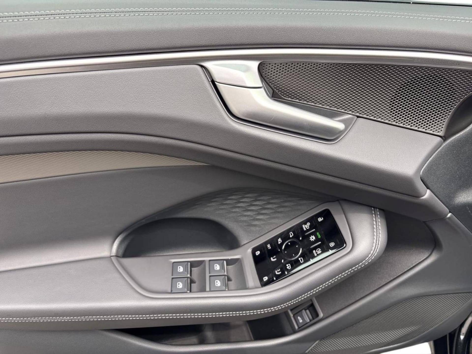 Audi A6 Avant e-hybrid
