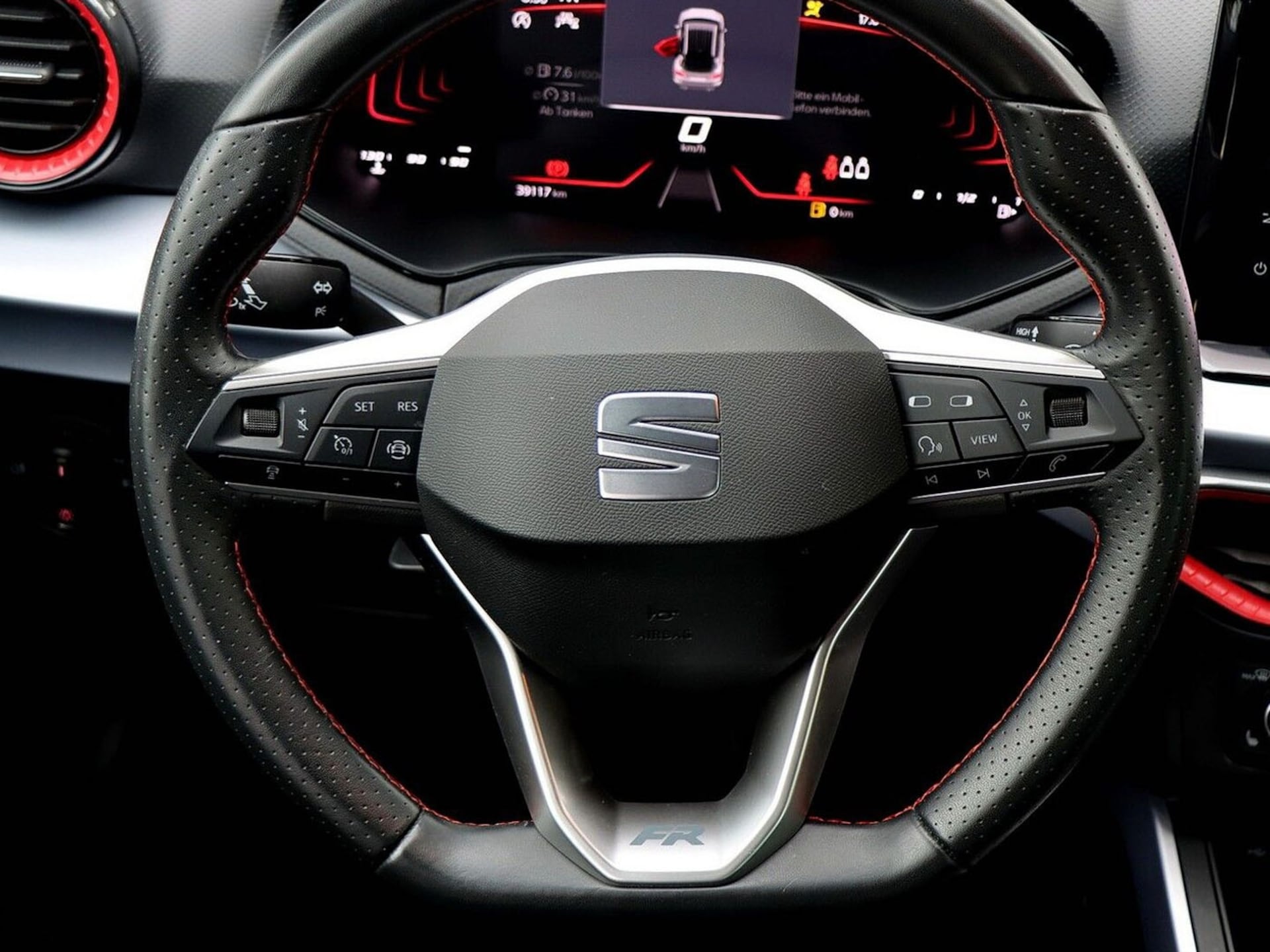 SEAT Arona FR