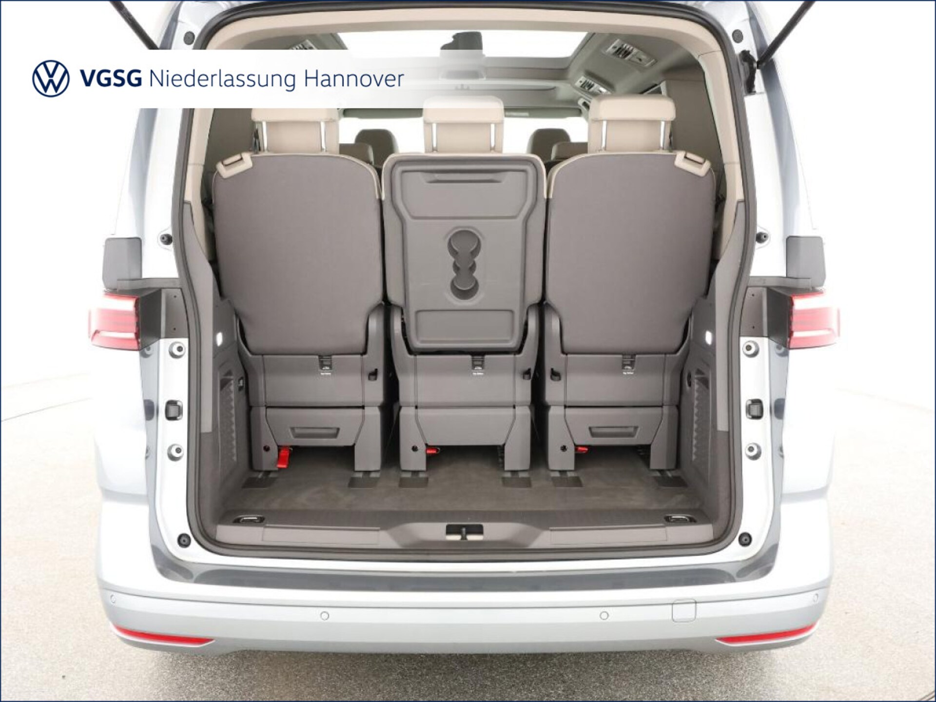 Volkswagen Multivan Basis-Modell