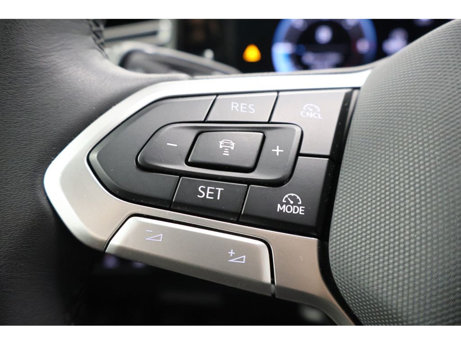 Volkswagen Tiguan – Bild 19