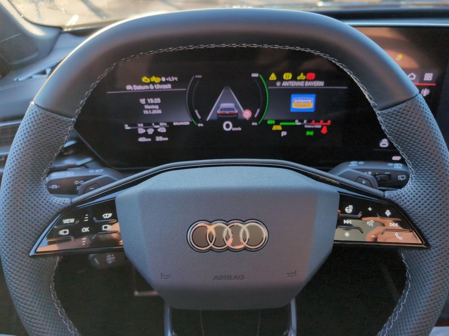 Bild über Audi A5 Avant e-hybrid e-hybrid quattro 270 kW S tronic - für weitere Informationen kontaktieren Sie den Audi Partner