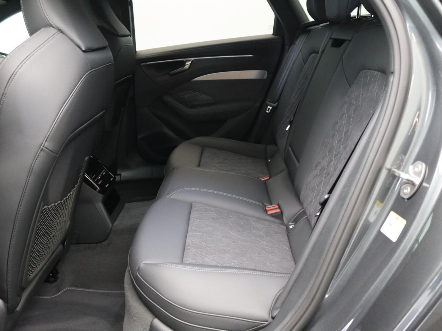 Bild über Audi A6 Avant edition one TDI 150 kW S tronic - für weitere Informationen kontaktieren Sie den Audi Partner