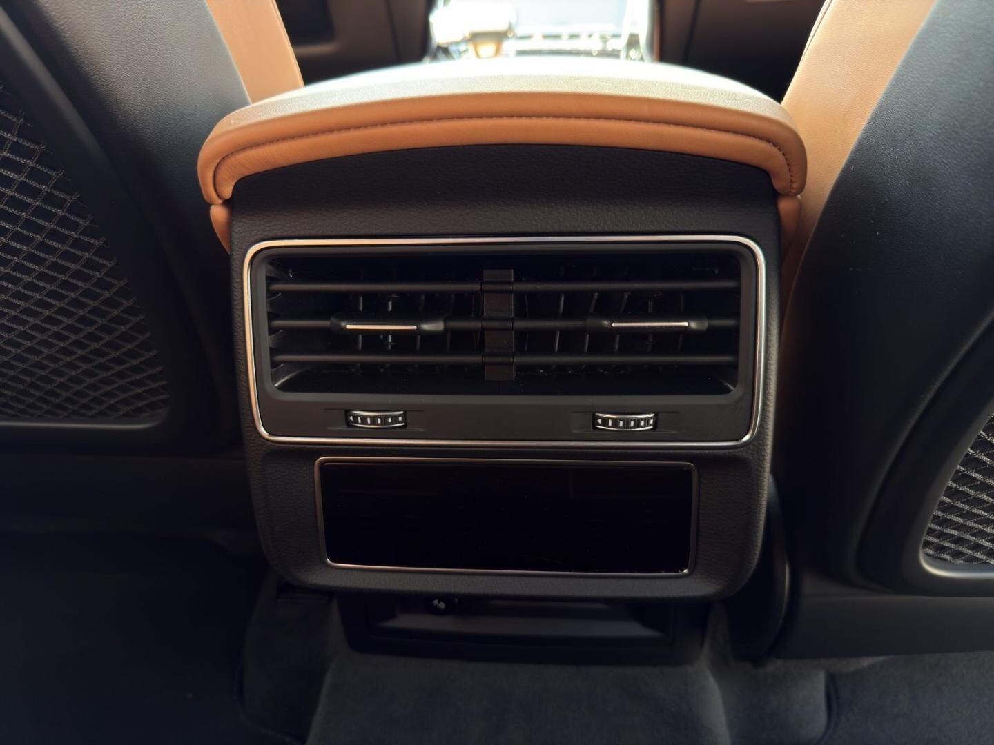 Bild über Audi Q7 SUV S line business TDI quattro 210 kW tiptronic - für weitere Informationen kontaktieren Sie den Audi Partner
