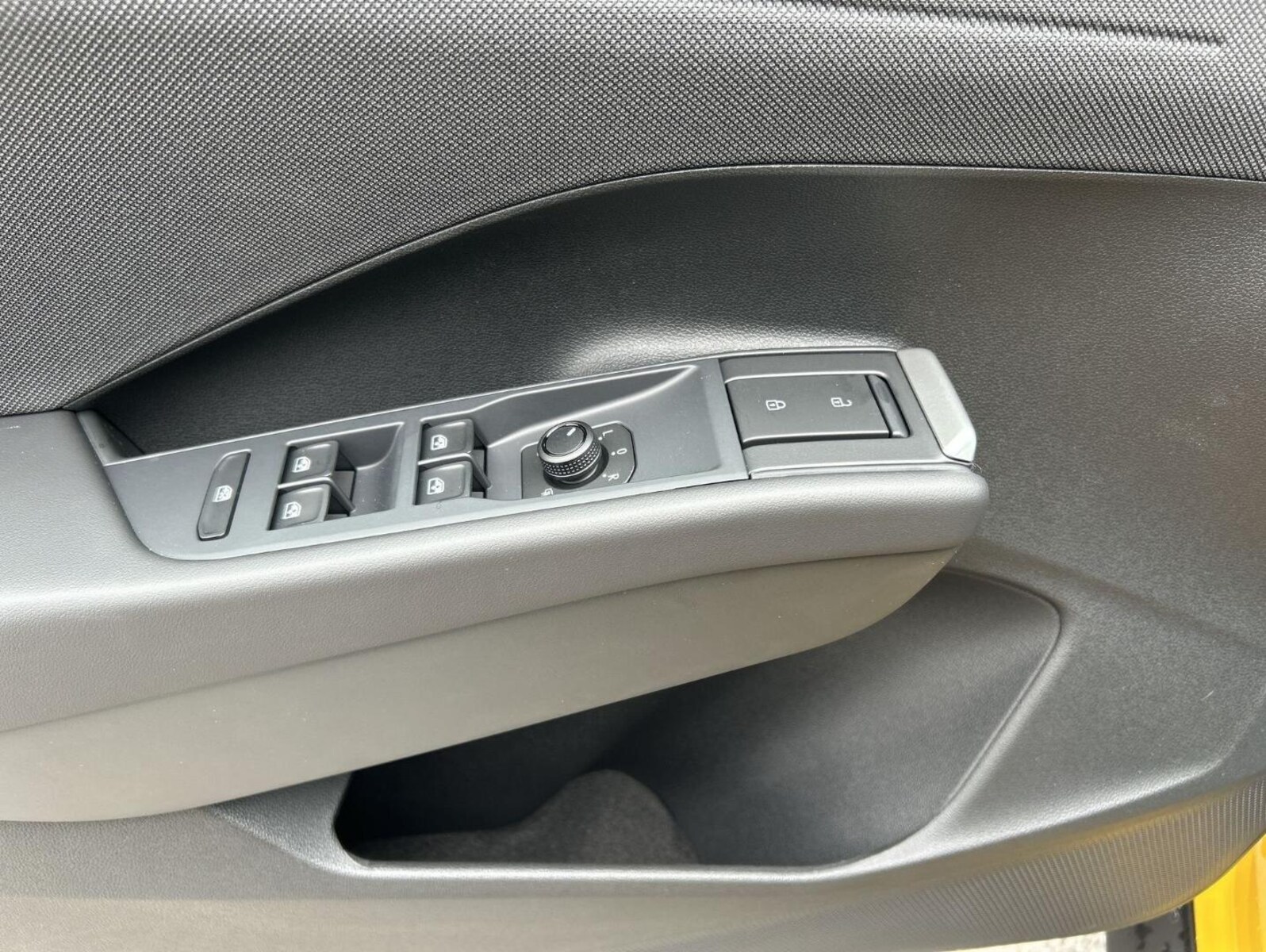 Volkswagen T-Roc – Bild 8