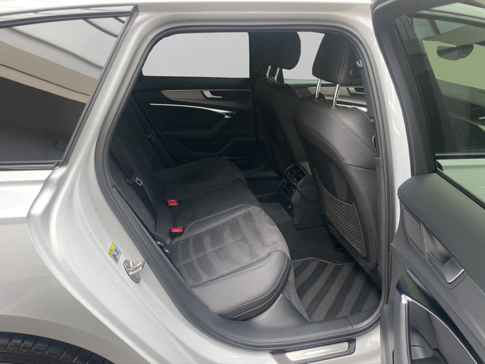 Audi S6 Avant – Bild 16