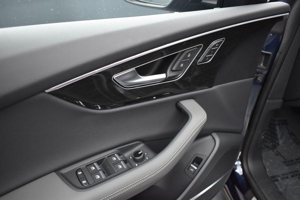 2026 Audi Q8 Premium Plus - Photo 6