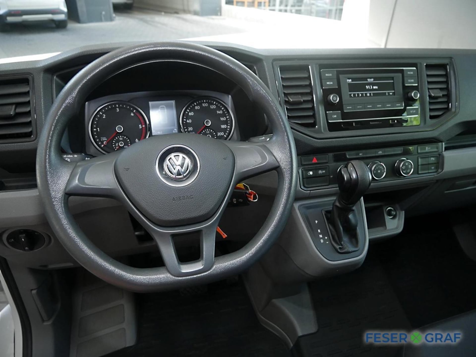 Volkswagen Crafter Kasten mittlerer Radstand