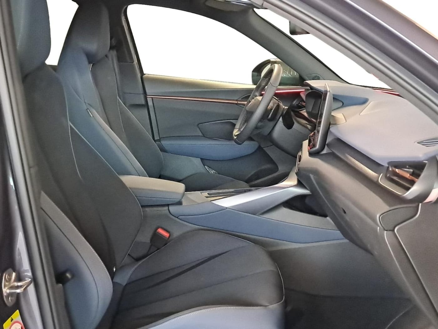 CUPRA Terramar 1.5 TSI e-Hybrid DSG 150 kW (204 CV) — photo 5
