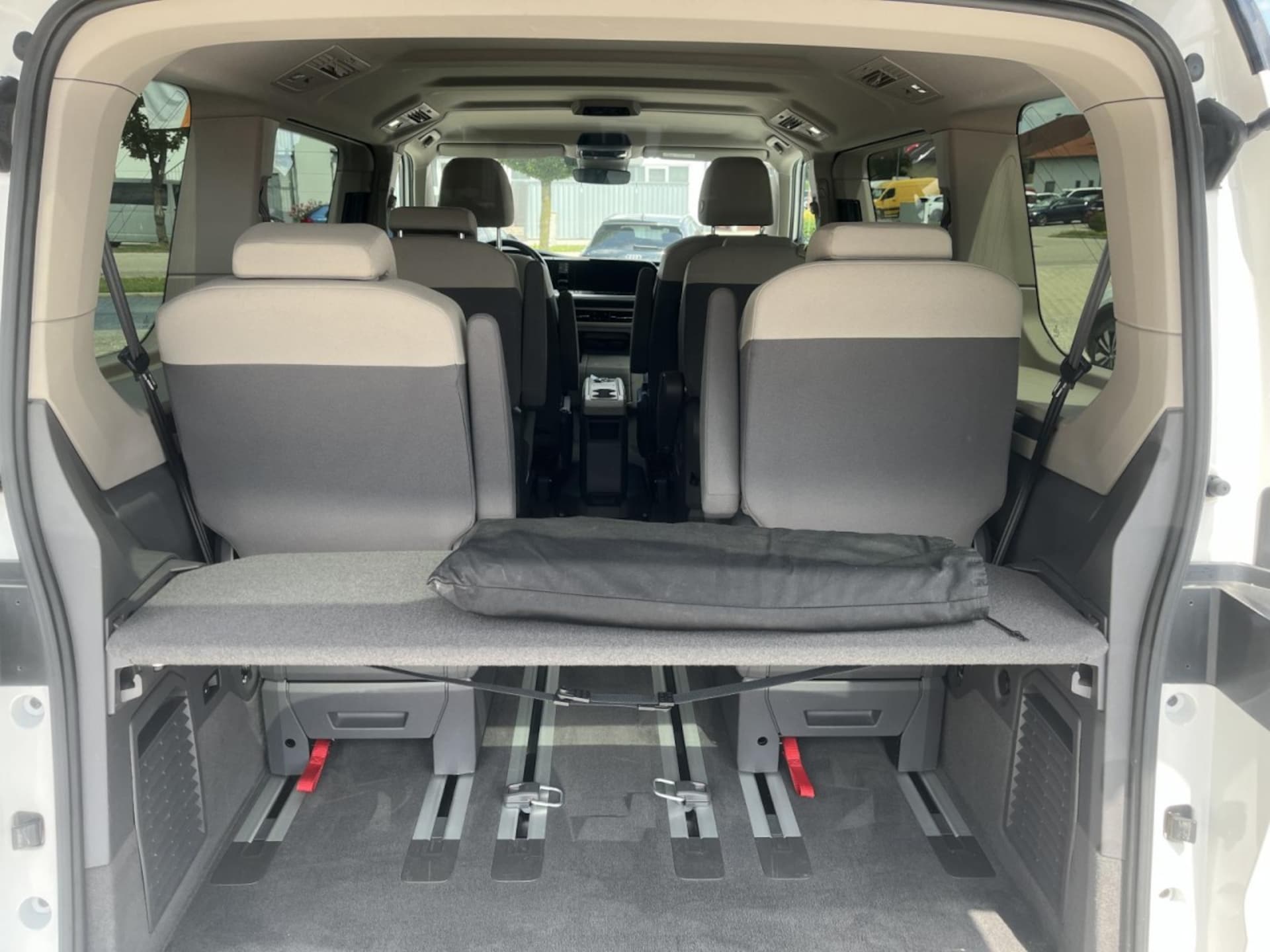 Volkswagen Multivan Life