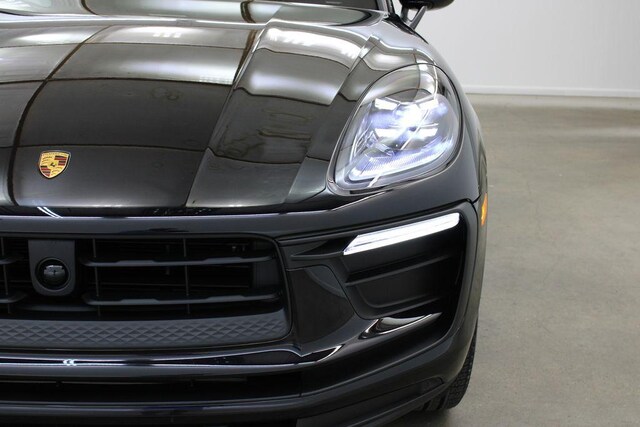 2025 Porsche Macan Base - Photo 10