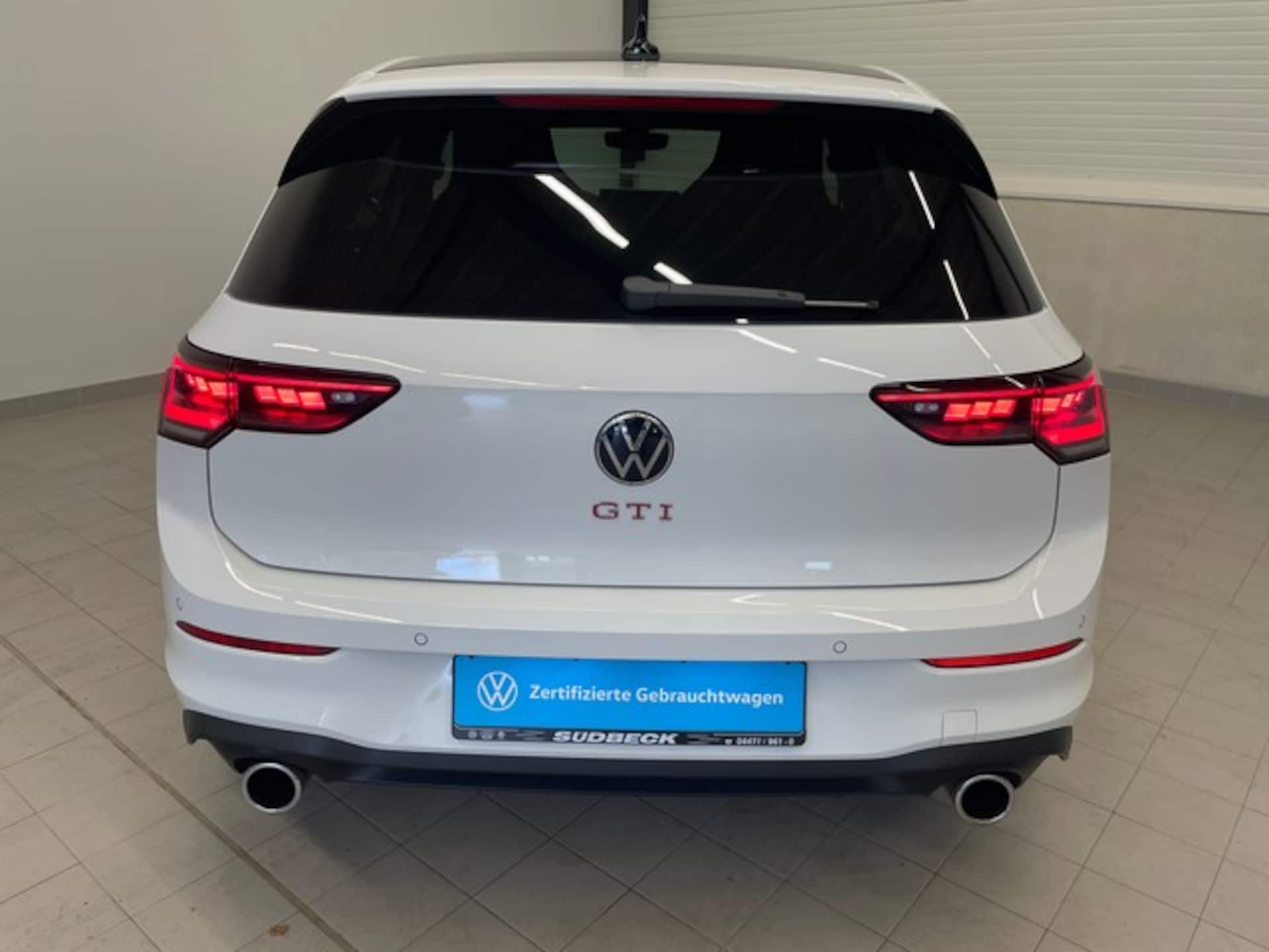 Volkswagen Golf GTI