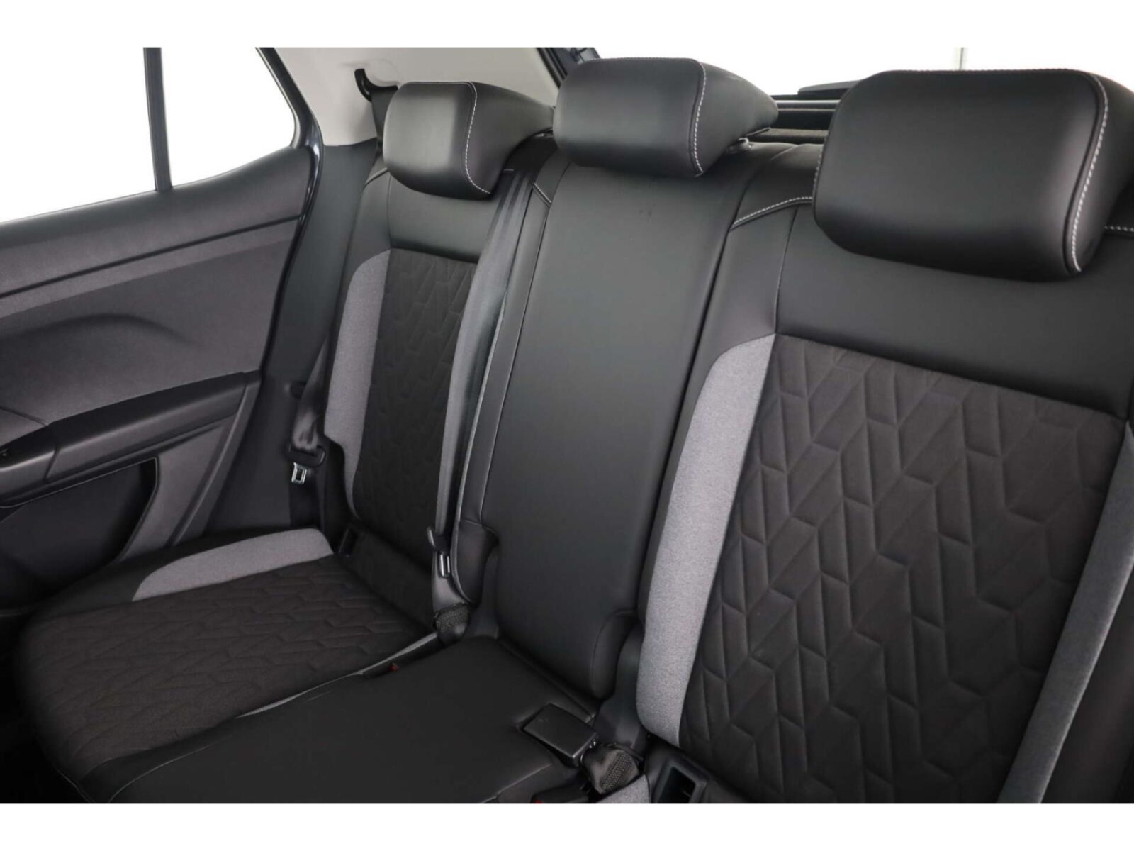 Volkswagen T-Cross – Bild 11