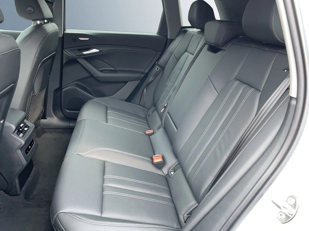 Image about Audi Q6 SUV e-tron e-tron performance