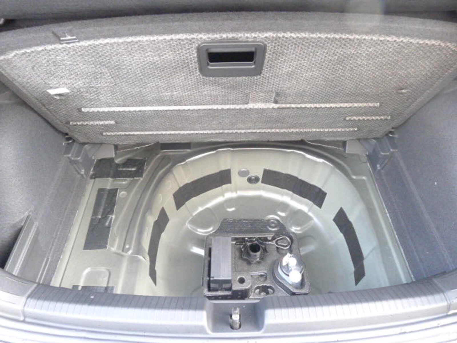Volkswagen Polo – Bild 10