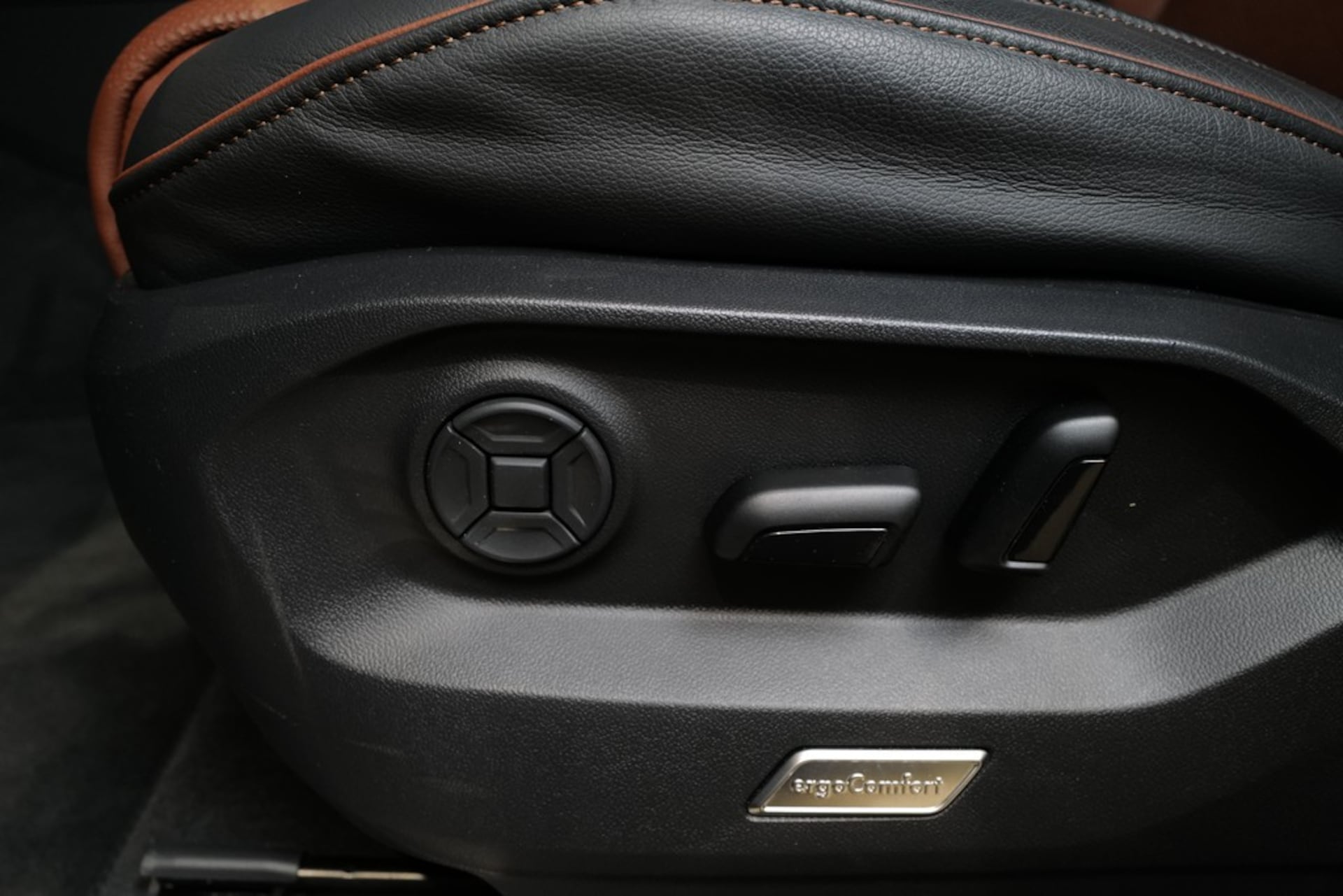 Volkswagen Touareg Elegance