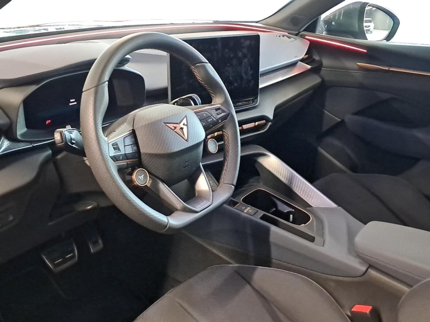 CUPRA Terramar 1.5 TSI e-Hybrid DSG 150 kW (204 CV) — photo 10