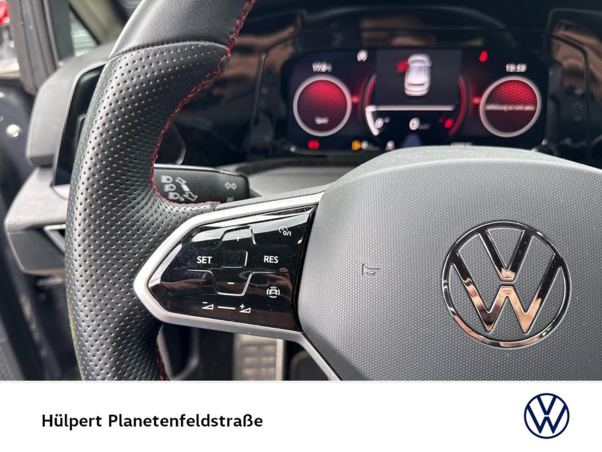 Volkswagen Golf GTI