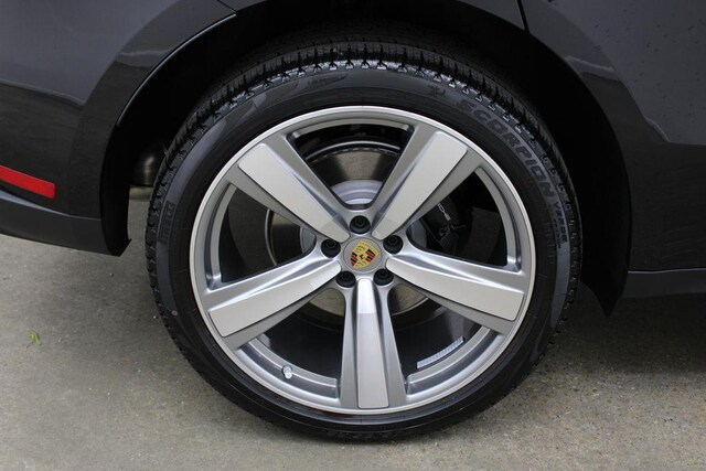 2025 Porsche Macan Base - Photo 14